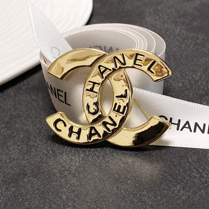 18K  Chanel Script Brooch